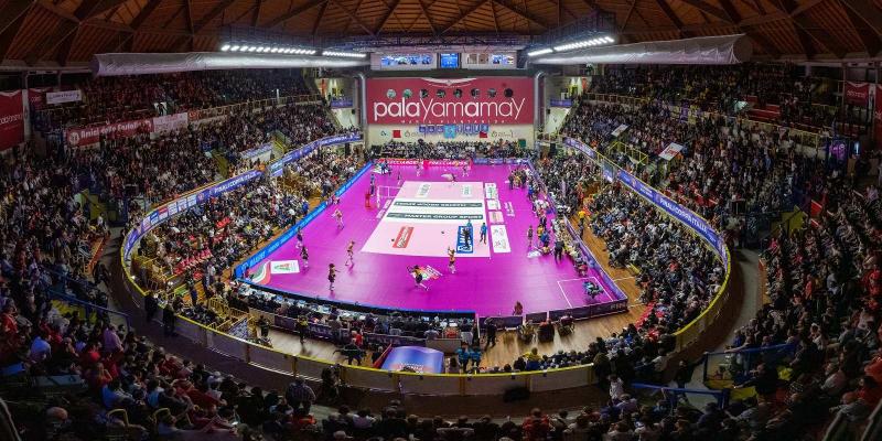 WEEK END DI COPPA ITALIA SOLD OUT A BUSTO ARSIZIO. SPETTACOLO IN CAMPO E...