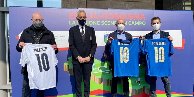 LA NAZIONALE A PARMA. GABRIELE GRAVINA E STEFANO BONACCINI IN VISITA...